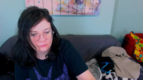 Everly online show from April 2026 03:15:01 AM