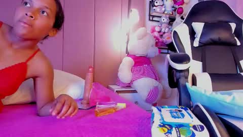 everly_smitth online show from September 2025 08:24:02 PM