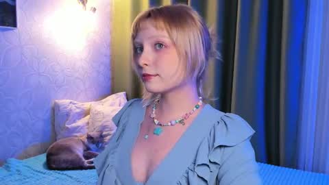 Forget me not eve on CB online show from November 2025 09:28:02 AM