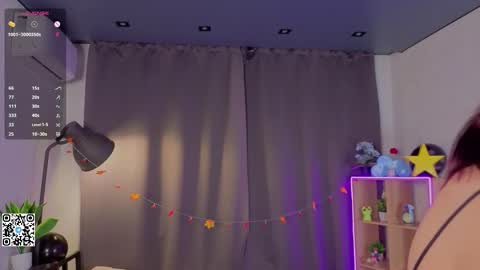 Naomi online show from November 2025 06:20:01 PM