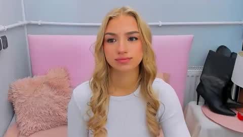 Eve online show from September 2025 04:22:02 PM