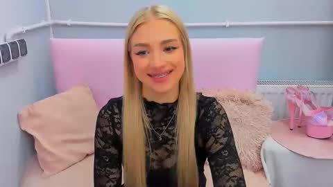 Eve online show from October 2025 05:00:01 PM