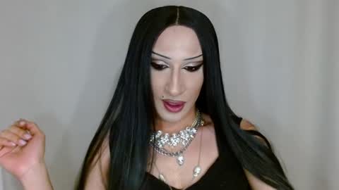 Snapshot of evezephira chatting on September 2025 06:29:02 PM Supreme Maestra online show from September 2025 06:29:02 PM