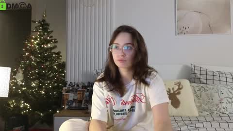 evi_woow online show from January 2025 11:34:02 PM