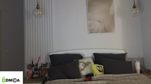 evi_woow online show from February 2026 09:11:01 PM