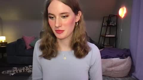 Evie3 online show from February 2025 03:42:01 AM