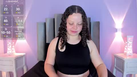 Snapshot of evierouse_ chatting on June 2026 07:59:01 PM evierouse_ online show from June 2026 07:59:01 PM