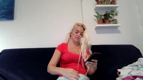 Badblondebunny online show from December 2024 12:32:02 AM