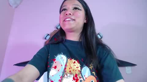 Snapshot of evybubbles_ chatting on September 2025 01:28:01 AM Im Evy online show from September 2025 01:28:01 AM