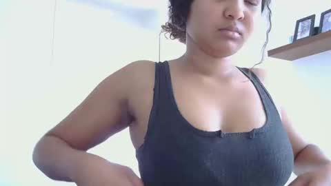 courtney online show from December 2025 06:39:02 AM