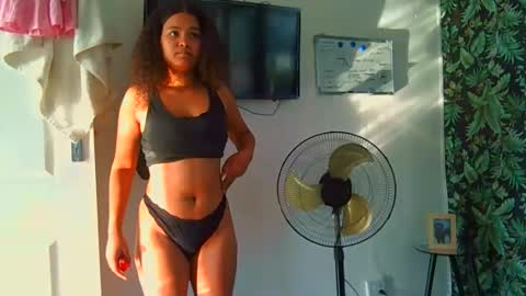 courtney online show from April 2026 06:27:01 AM