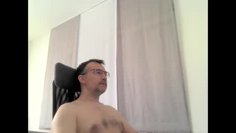 exhibit77 online show from April 2026 06:49:01 AM