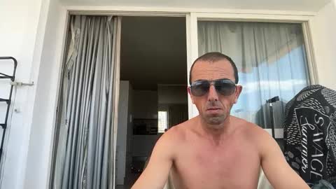 exhibitionist_30 online show from May 2026 10:53:01 AM