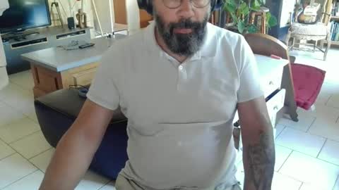 Snapshot of exibdevil chatting on May 2026 04:25:02 PM Gio online show from May 2026 04:25:02 PM