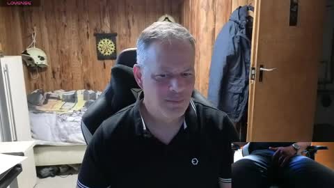 Snapshot of exibe1219 chatting on April 2026 01:46:01 PM exibe1219 online show from April 2026 01:46:01 PM