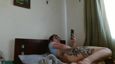 Snapshot of exolizzz66 chatting on December 2024 08:23:02 PM Exolizz online show from December 2024 08:23:02 PM