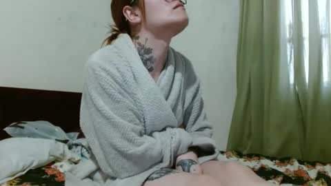 Snapshot of exolizzz66 chatting on December 2024 10:34:02 PM Exolizz online show from December 2024 10:34:02 PM