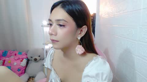 exotictssavie online show from December 2024 09:35:01 PM