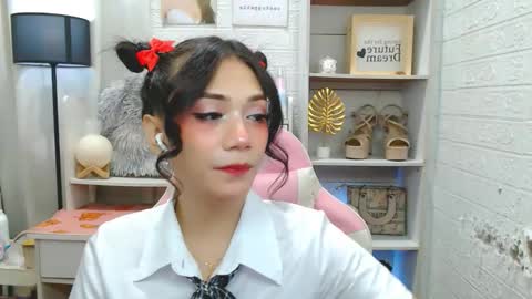 exotictssavie online show from November 2025 06:35:02 PM