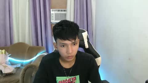 Snapshot of exotiic_jiann chatting on December 2024 02:42:02 AM jiann online show from December 2024 02:42:02 AM