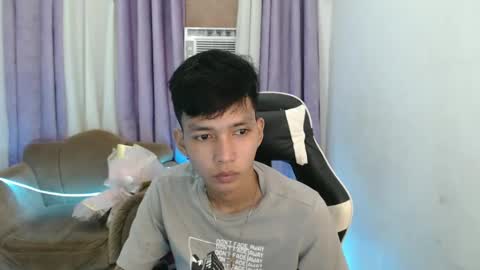 Snapshot of exotiic_jiann chatting on December 2024 06:39:01 PM jiann online show from December 2024 06:39:01 PM