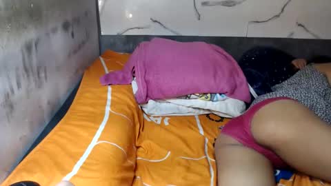Snapshot of expenseve_kendy chatting on May 2026 05:43:02 PM veronica online show from May 2026 05:43:02 PM