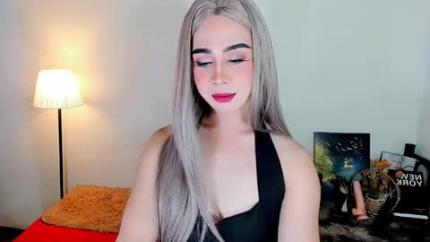 Snapshot of expensive_elise chatting on February 2026 05:33:01 PM expensive_elise online show from February 2026 05:33:01 PM