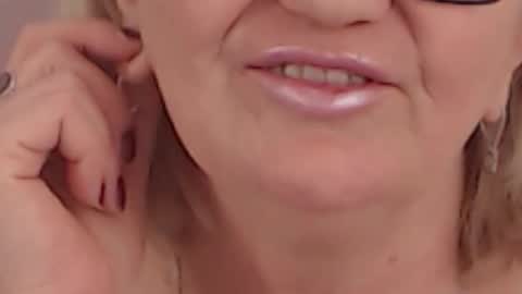 Alana online show from February 2026 10:05:02 PM