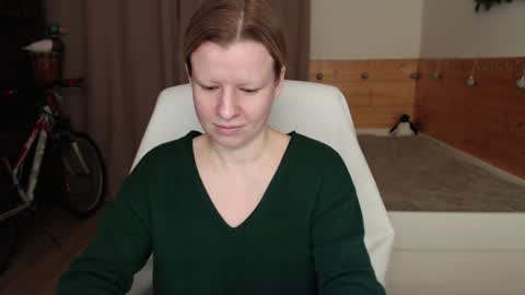 Crystal online show from December 2024 02:27:01 PM