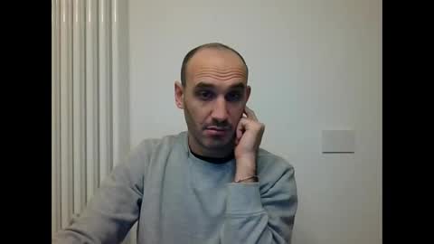 Extro online show from December 2025 09:53:01 PM