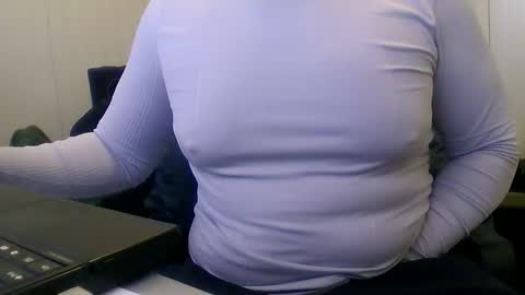 derssing online show from March 2026 07:54:02 AM