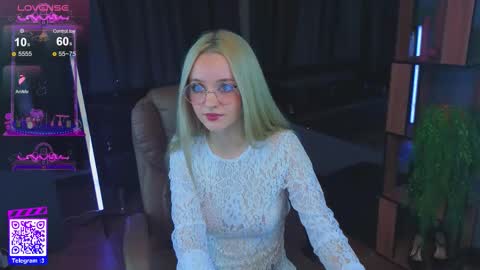 exxxcore_ online show from September 2025 04:16:01 AM