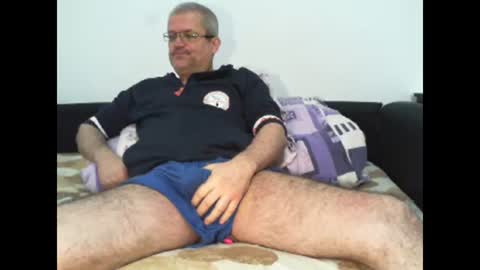 Snapshot of eyes12 chatting on December 2024 03:55:02 AM GEORGE online show from December 2024 03:55:02 AM