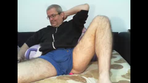 Snapshot of eyes12 chatting on January 2025 06:38:01 AM GEORGE online show from January 2025 06:38:01 AM