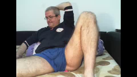 Snapshot of eyes12 chatting on January 2025 04:01:01 AM GEORGE online show from January 2025 04:01:01 AM