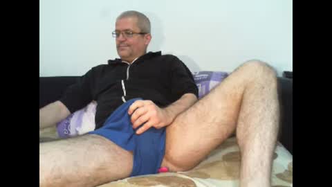 Snapshot of eyes12 chatting on January 2025 12:45:02 PM GEORGE online show from January 2025 12:45:02 PM