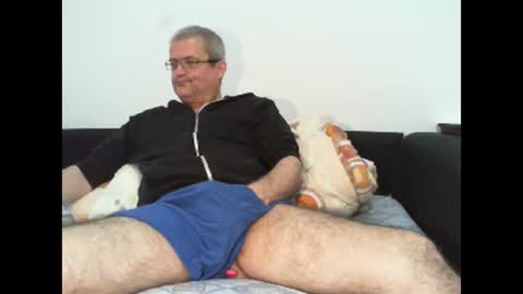Snapshot of eyes12 chatting on February 2025 06:21:01 AM GEORGE online show from February 2025 06:21:01 AM