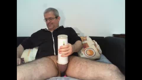 Snapshot of eyes12 chatting on February 2025 06:24:01 AM GEORGE online show from February 2025 06:24:01 AM