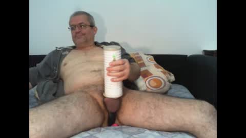 Snapshot of eyes12 chatting on February 2025 06:44:02 AM GEORGE online show from February 2025 06:44:02 AM