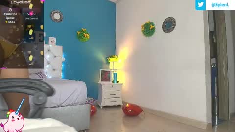 EylendLisboa online show from February 2025 01:33:01 PM