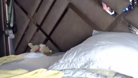 eyshaexotii online show from September 2025 02:33:01 AM