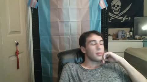 Snapshot of ezra_naamah chatting on January 2025 03:05:02 AM Ezra Naamah online show from January 2025 03:05:02 AM