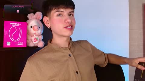 Juan online show from December 2025 06:01:02 AM