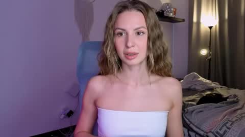  if you dont have fansly account yet use this link to registration    online show from February 2026 02:36:01 PM