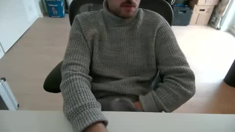 Call me bitch online show from December 2025 01:05:02 PM