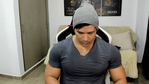 Snapshot of fabian_arango chatting on June 2026 11:33:01 AM Fabian arango online show from June 2026 11:33:01 AM
