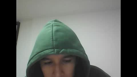 R online show from October 2025 02:56:01 AM