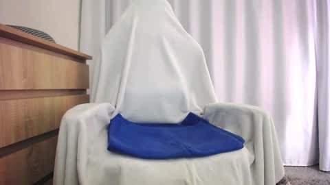 Bree online show from December 2024 02:06:02 PM