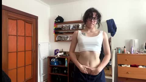 Loly online show from June 2026 10:10:01 AM