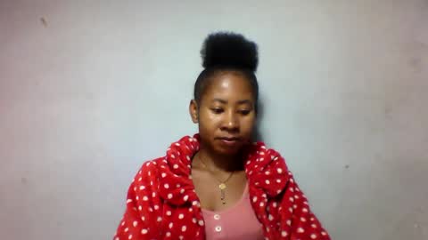 faiqua95 online show from May 2026 02:06:01 AM